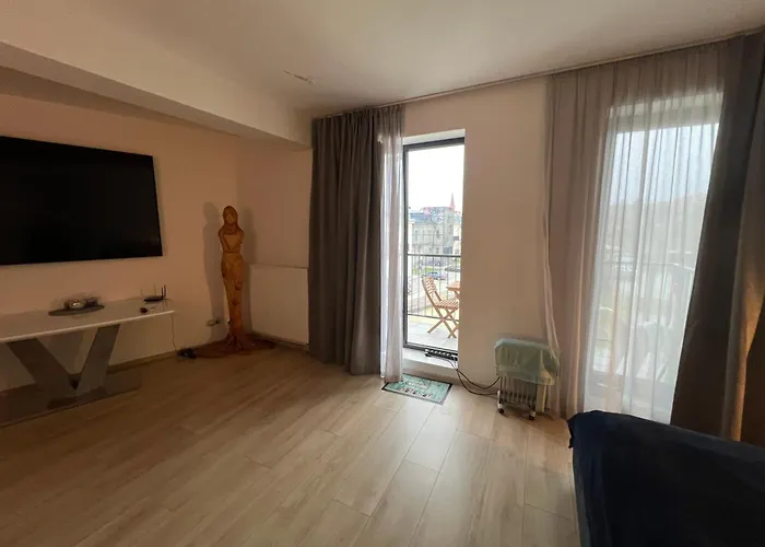 Modern Studio In City Center